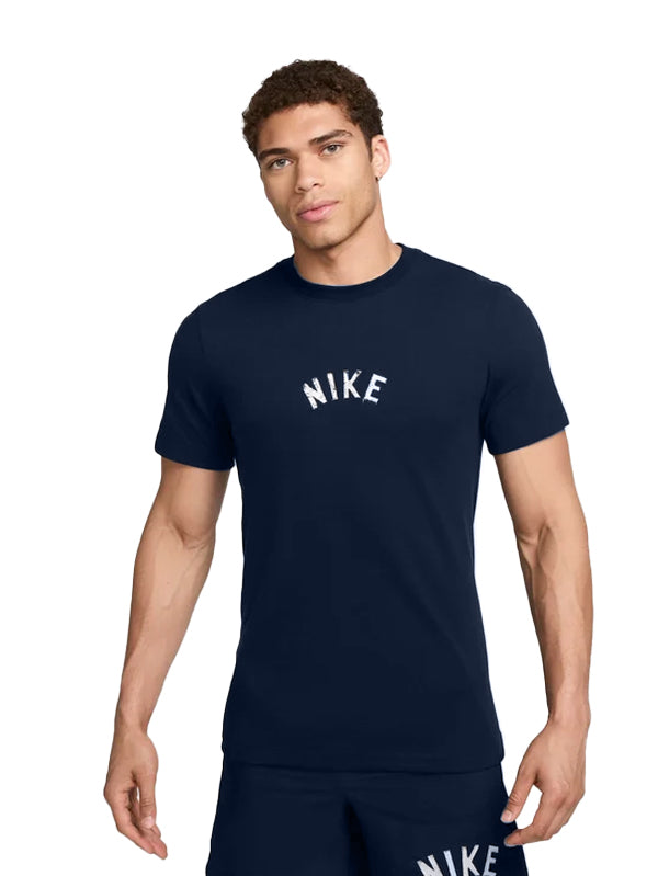 Nike T-shirt