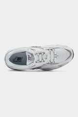 Authentic New balance 725 metalic silver white